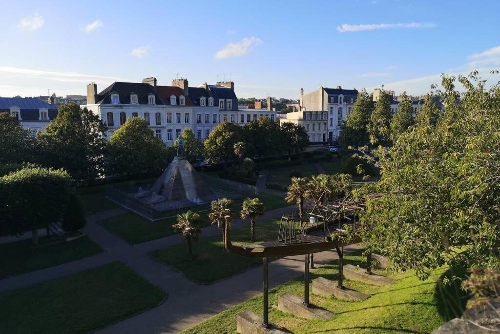 Appartement Au Coeur Des Remparts Boulogne-sur-Mer Exterior photo
